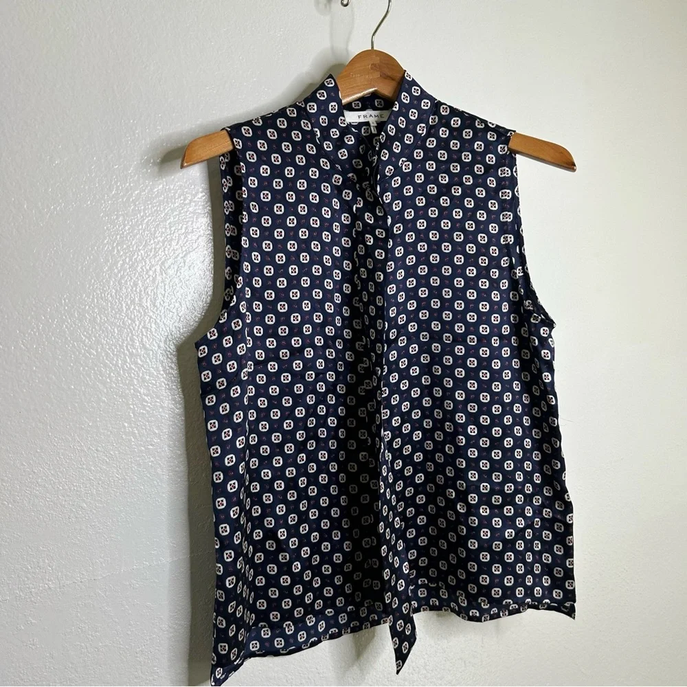 FRAME 100% Silk Navy Button Down Lightweight Tank Top Blouse Size Small